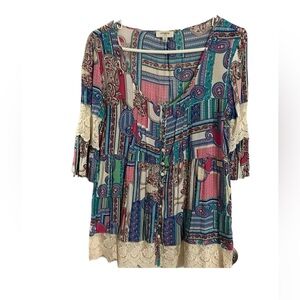 Umgee Boho colorful paisley v neck top with lace on hem and sleeves size small